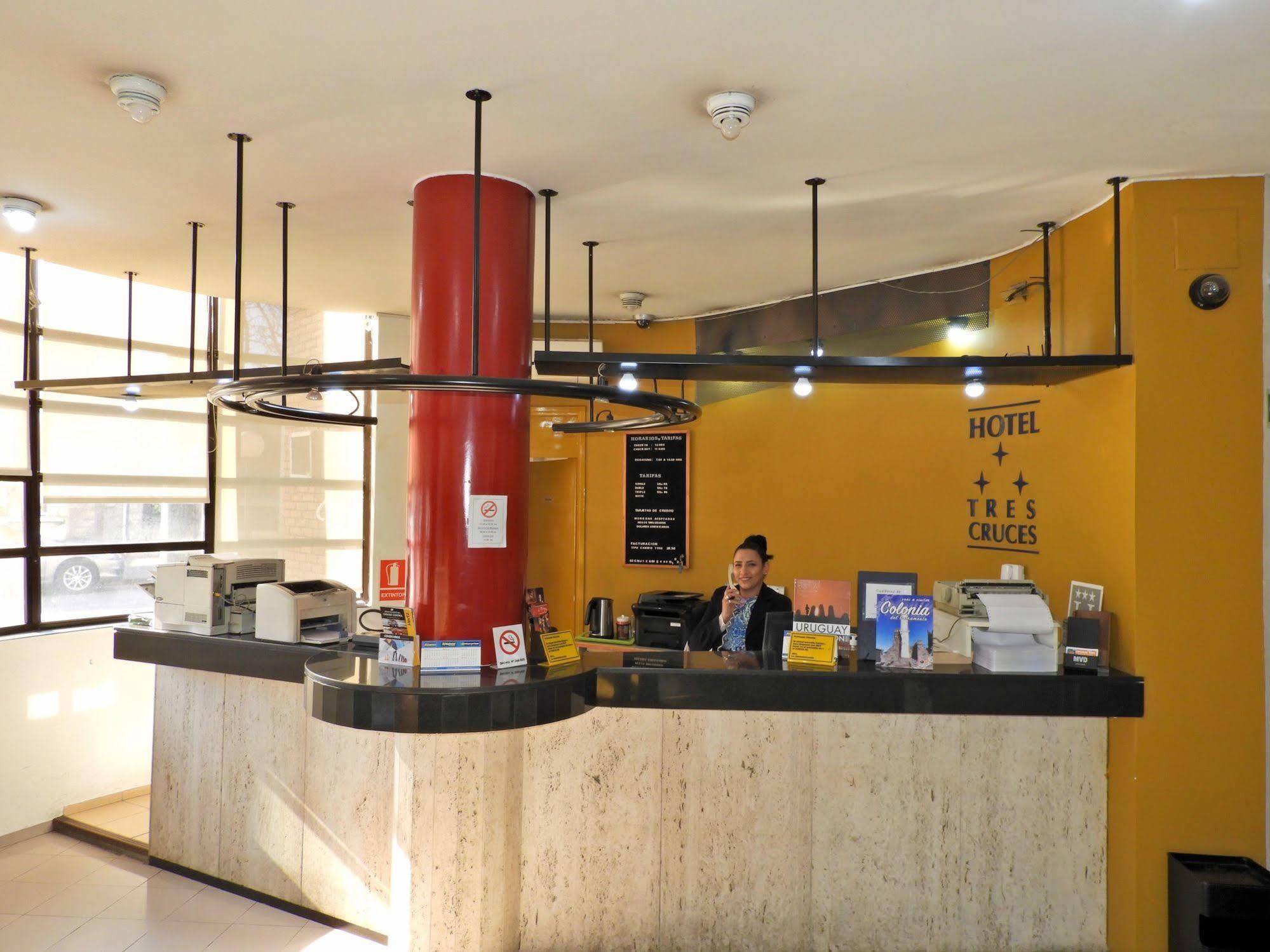 Hotel Tres Cruces มอนเตวิเดโอ ภายนอก รูปภาพ